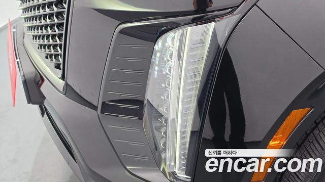 Cadillac Escalade (V) 6.2 ESV ESV Sports Platinum 2025 — фото 22