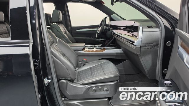 Cadillac Escalade (V) 6.2 ESV ESV Sports Platinum 2025 — фото 26