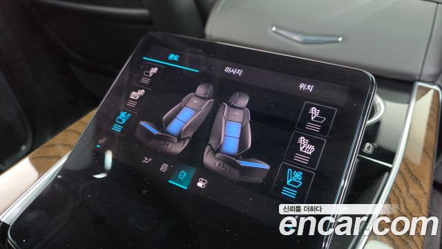 Cadillac Escalade (V) 6.2 ESV ESV Sports Platinum 2025 — фото 37