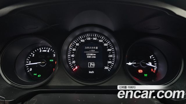 Renault Korea SM6 2.0 GDe SE 2017 — фото 8