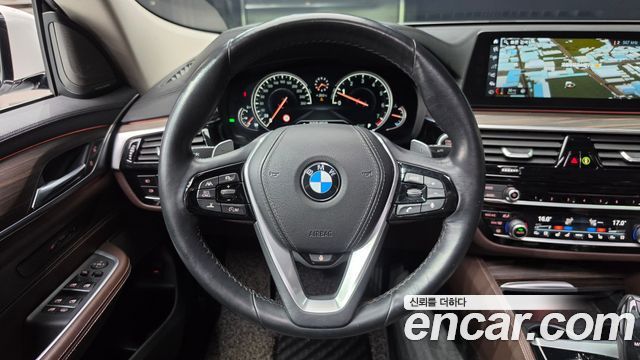 BMW 6 Series GT (G32) 640i xDrive Luxury 2018 — фото 16