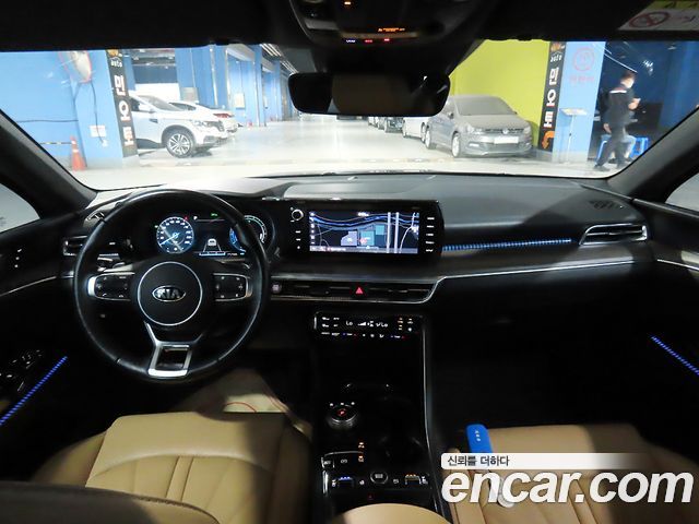 Kia K5 Hybrid (III) Signature 2021 — фото 23