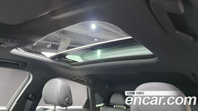 Audi Q3 (F3) 35 TDI Quattro Premium Sportback 2023 — фото 17