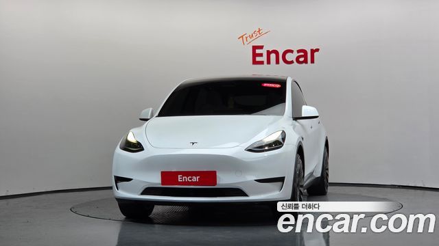 Tesla Model Y RWD 2024 — фото 3