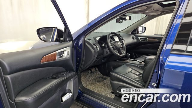 Nissan Pathfinder (IV) 3.5 4WD 2017 — фото 10