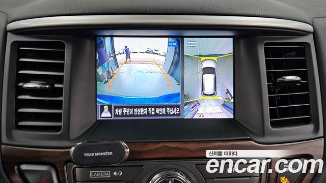 Nissan Pathfinder (IV) 3.5 4WD 2017 — фото 16