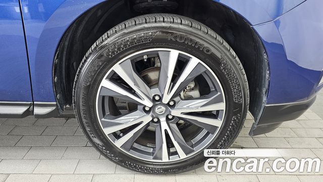 Nissan Pathfinder (IV) 3.5 4WD 2017 — фото 21