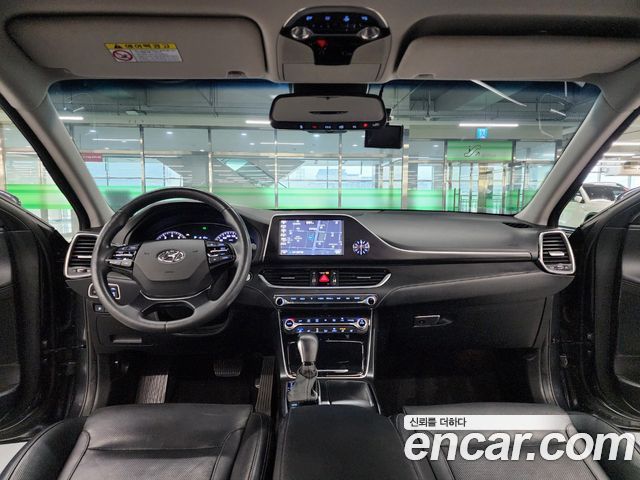 Hyundai Grandeur (IG) 2.4 Premium 2019 — фото 4