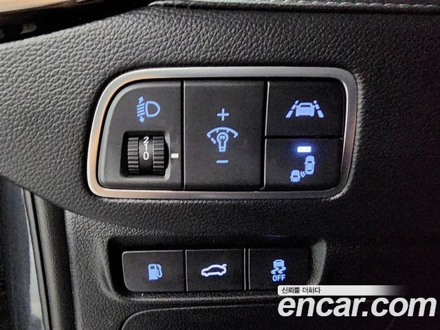 Hyundai Grandeur (IG) 2.4 Premium 2019 — фото 15