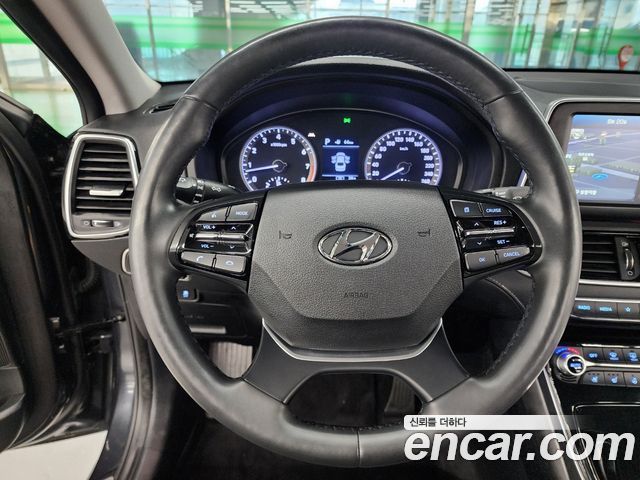 Hyundai Grandeur (IG) 2.4 Premium 2019 — фото 16
