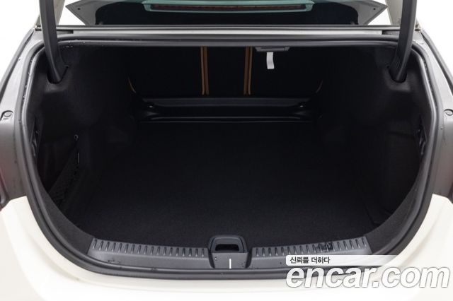 Mercedes-Benz E-Class (W214) E200 Avantgarde 2026 — фото 21
