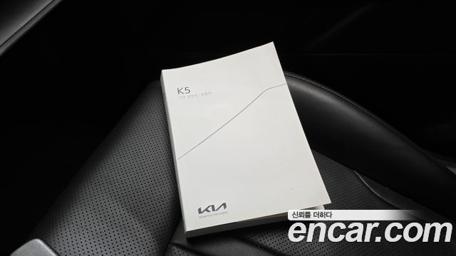 Kia K5 (III) 2.0 Noblesse 2022 — фото 19