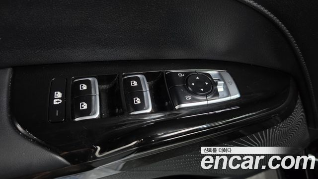 Kia K5 (III) 2.0 Noblesse 2022 — фото 35