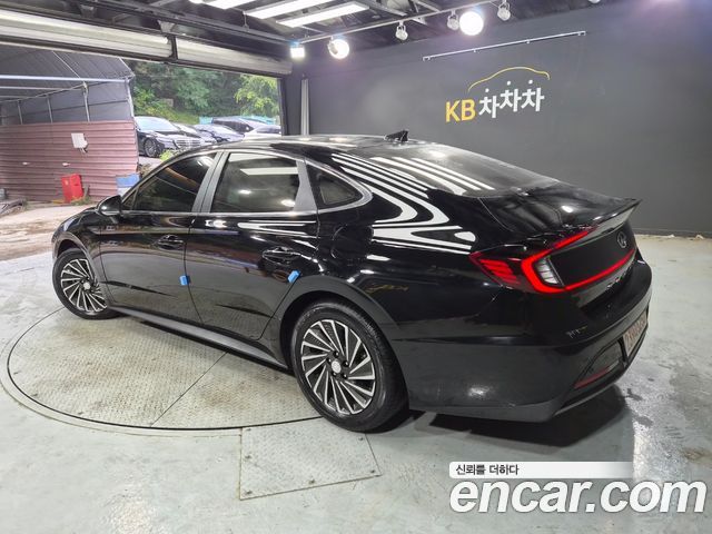 Hyundai Sonata Hybrid (DN8) Premium Plus 2023 — фото 4