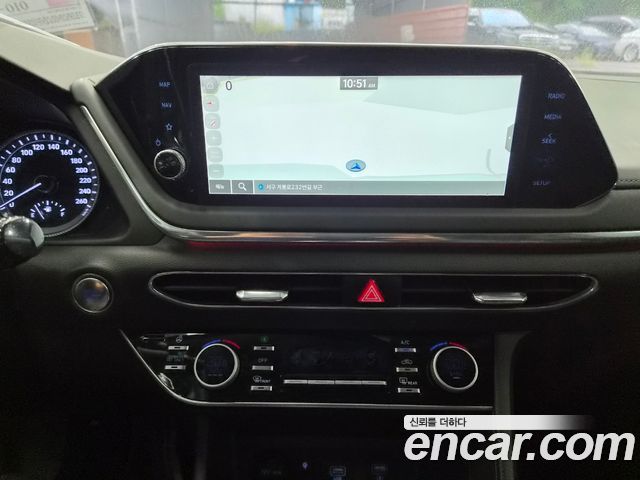 Hyundai Sonata Hybrid (DN8) Premium Plus 2023 — фото 17