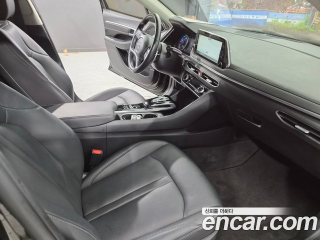 Hyundai Sonata Hybrid (DN8) Premium Plus 2023 — фото 24