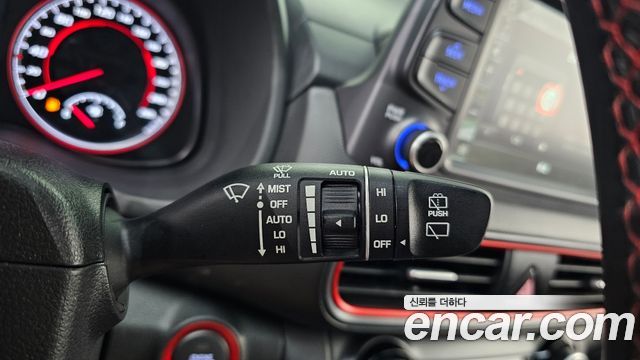 Hyundai Kona 1.6 Turbo 4WD Iron Man Edition 2019 — фото 18