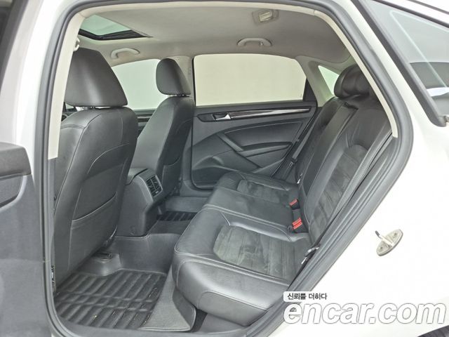 Volkswagen Passat 2.0 TDI B7 2015 — фото 16