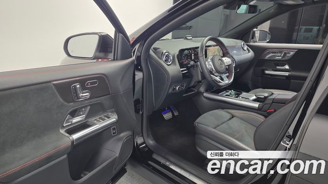 Mercedes-Benz GLA-Class (H247) GLA250 4MATIC 2023 — фото 10
