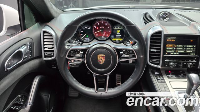 Porsche Cayenne 3.6 GTS 958 2016 — фото 17
