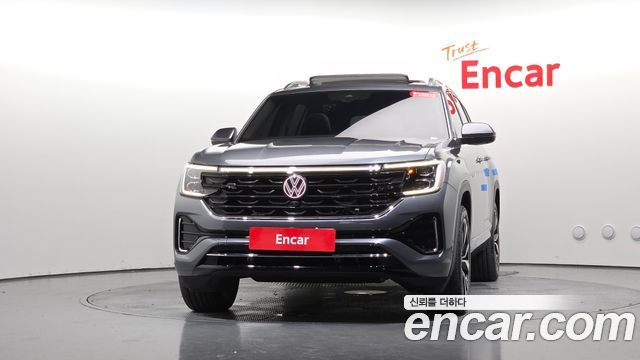 Volkswagen Atlas 2.0 TSI R-LINE 7-Seater 2025 — фото 3