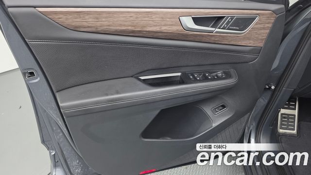 Volkswagen Atlas 2.0 TSI R-LINE 7-Seater 2025 — фото 24