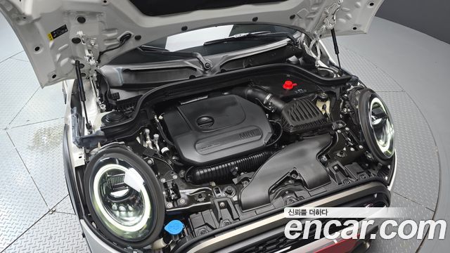 MINI Cooper S Convertible Resolute Edition 3rd Gen 2024 — фото 6