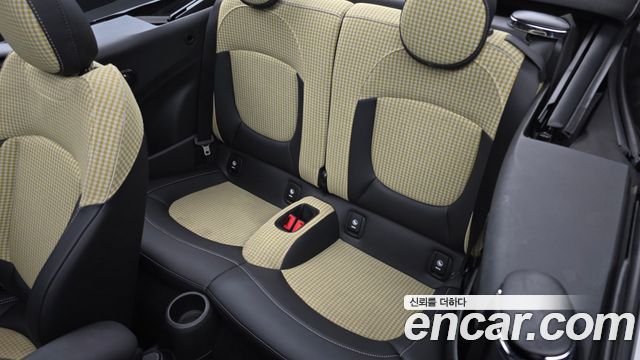 MINI Cooper S Convertible Resolute Edition 3rd Gen 2024 — фото 26