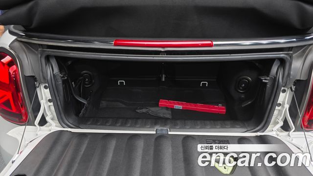 MINI Cooper S Convertible Resolute Edition 3rd Gen 2024 — фото 30
