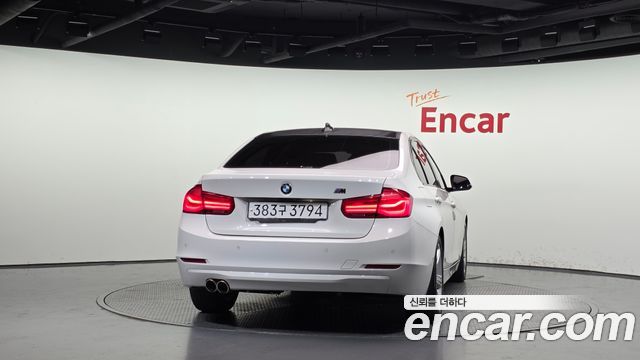 BMW 3 Series (F30) 320i Luxury 2017 — фото 4