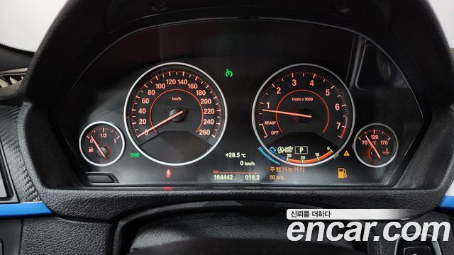 BMW 4 Series (F32) 428i M Sport Coupe 2016 — фото 8