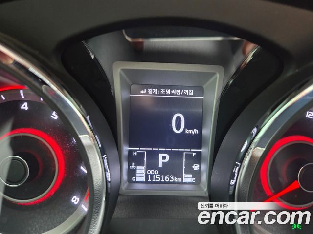 KG Mobility (SsangYong) Tivoli Armor Gear Edition 2WD 2018 — фото 8
