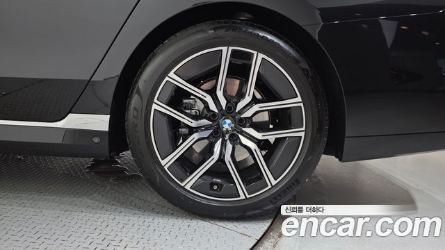 BMW 7 Series (G70) 740i xDrive M Sport 2025 — фото 21