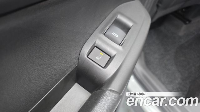 Chevrolet Trailblazer 1.3 Turbo 2WD Premier 2022 — фото 19