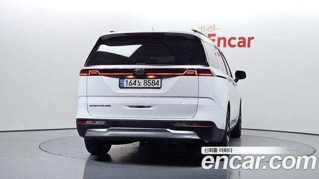 Kia Carnival (IV) Diesel 9-Seater Signature 2021 — фото 4