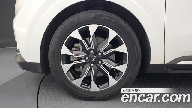Kia Carnival (IV) Diesel 9-Seater Signature 2021 — фото 5