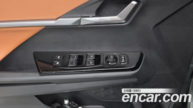 KG Mobility (SsangYong) Torres Gasoline 1.5 4WD Black Edge 2026 — фото 11