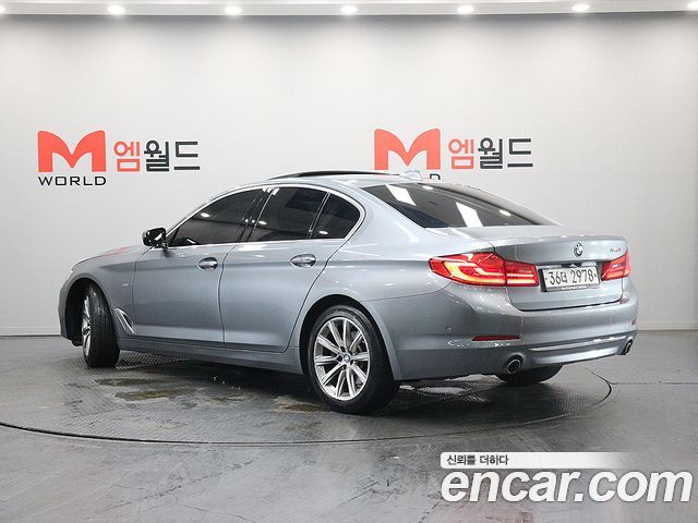 BMW 5 Series (G30) 520i Luxury 2018 — фото 3