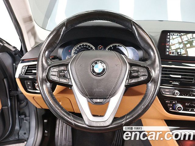 BMW 5 Series (G30) 520i Luxury 2018 — фото 17