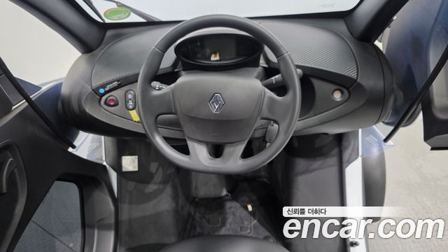 Renault Korea Twizy Life(2-Seater) 2020 — фото 7