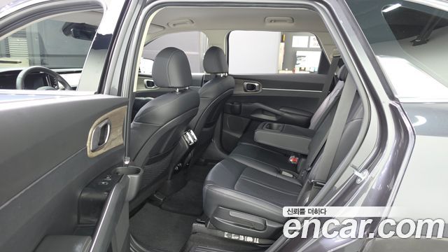Kia Sorento (IV) Diesel 2.2 4WD Prestige 2023 — фото 11
