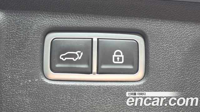 Kia Sorento (IV) Diesel 2.2 4WD Prestige 2023 — фото 17