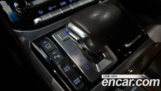 Genesis EQ900 5.0 GDI AWD Prestige 2016 — фото 9
