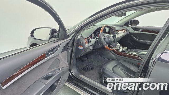 Audi A8 3.0 TFSI Quattro LWB D4 2011 — фото 10
