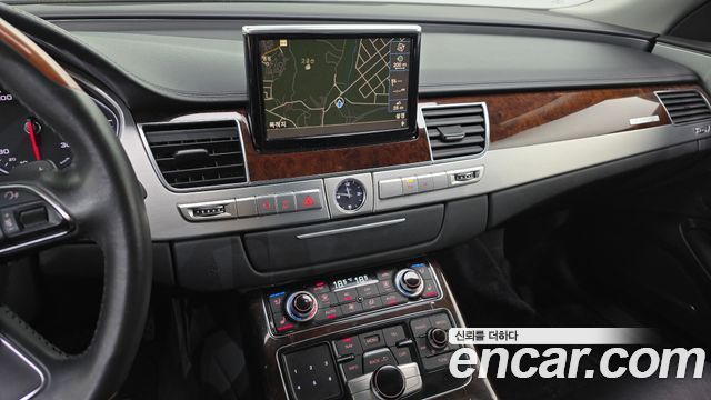 Audi A8 3.0 TFSI Quattro LWB D4 2011 — фото 20
