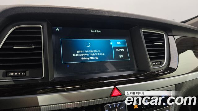 Genesis G80 3.3 GDI AWD Premium Luxury 2018 — фото 31