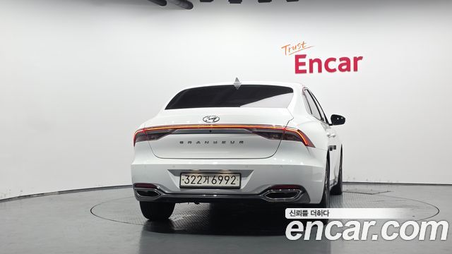 Hyundai Grandeur (IG) 2.5 Premium 2023 — фото 4