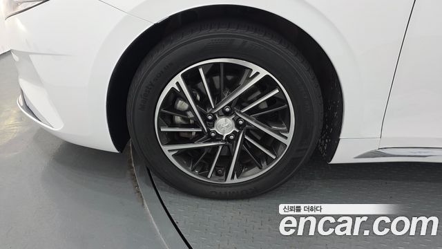 Hyundai Grandeur (IG) 2.5 Premium 2023 — фото 5
