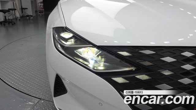 Hyundai Grandeur (IG) 2.5 Premium 2023 — фото 28