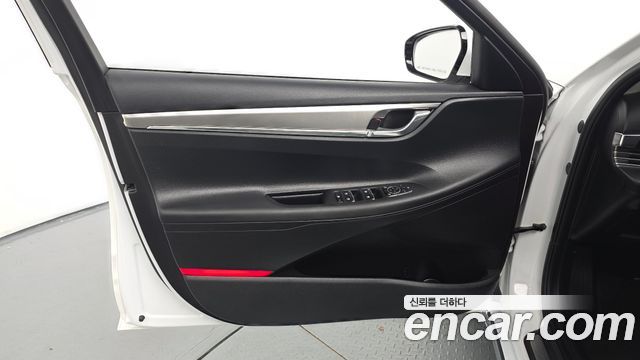 Hyundai Grandeur (IG) 2.5 Premium 2023 — фото 30